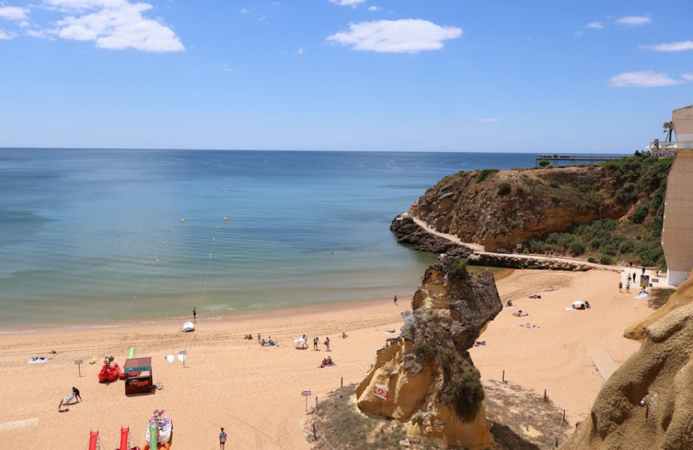 Praia da Rocha Algarve: het beroemde rotsstrand van Portimão