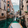 Wat betekent wanderlust? De betekenis van deze reistrend uitgelegd