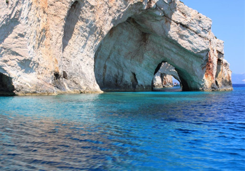 De prachtige blauwe grotten op Zakynthos